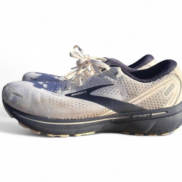 Men’s Brooks Ghost 14 Athletic Trainer Shoes size 9 - Picture 3 of 6
